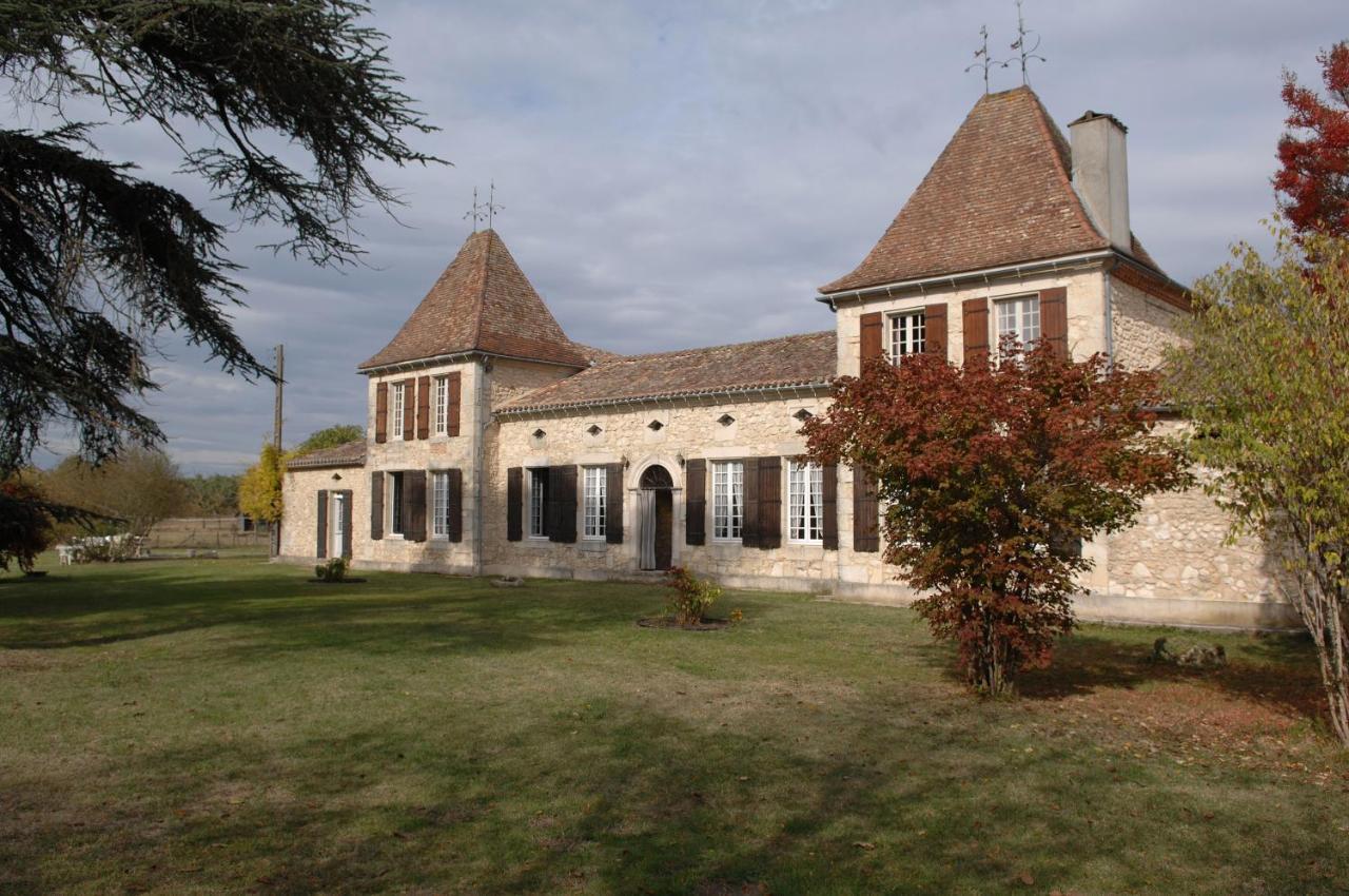 Chateau Le Guit Grignols  Exterior photo